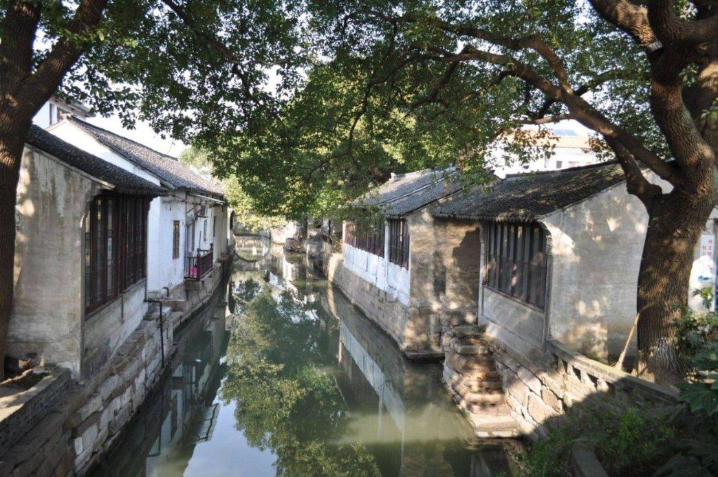 虫虫助手下载